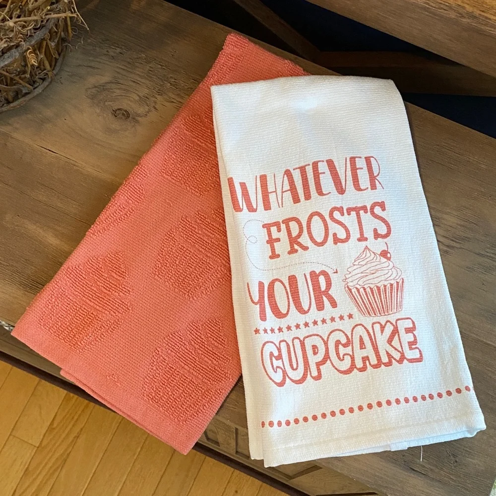 🍀 Fun Kitchen Towels 🧁